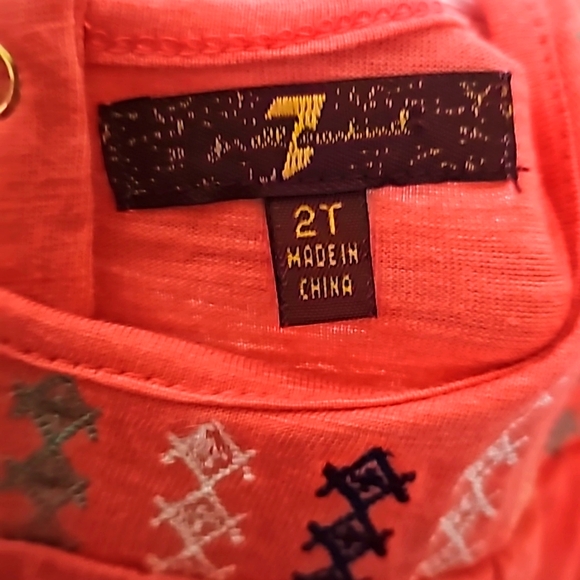 7 FOR ALL MANKIND | Toddler Girl's Embroidered Ruffle Top & Denim Jeans Set - Picture 8 of 16